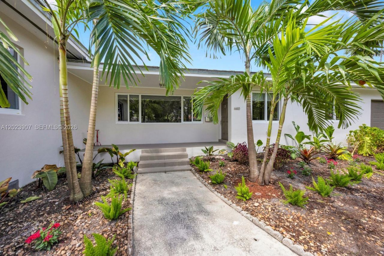 6610 Santona St, Coral Gables, FL 33146 Photo