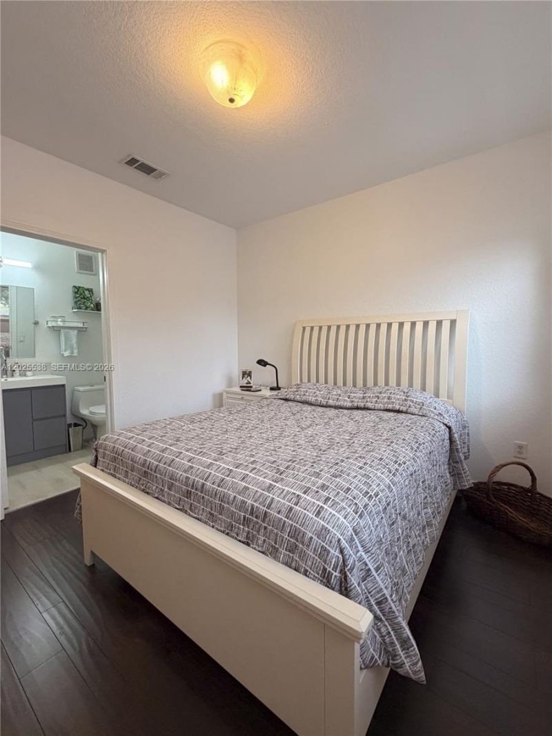 5420 NW 107th Ave, Unit 303, Doral, FL 33178 Photo