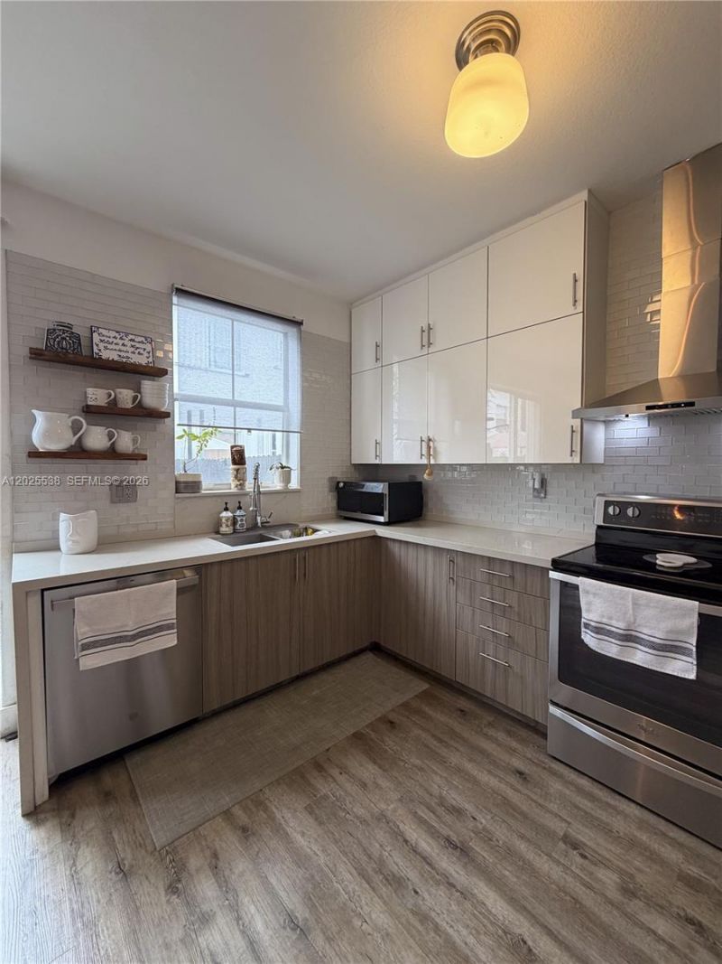 5420 NW 107th Ave, Unit 303, Doral, FL 33178 Photo