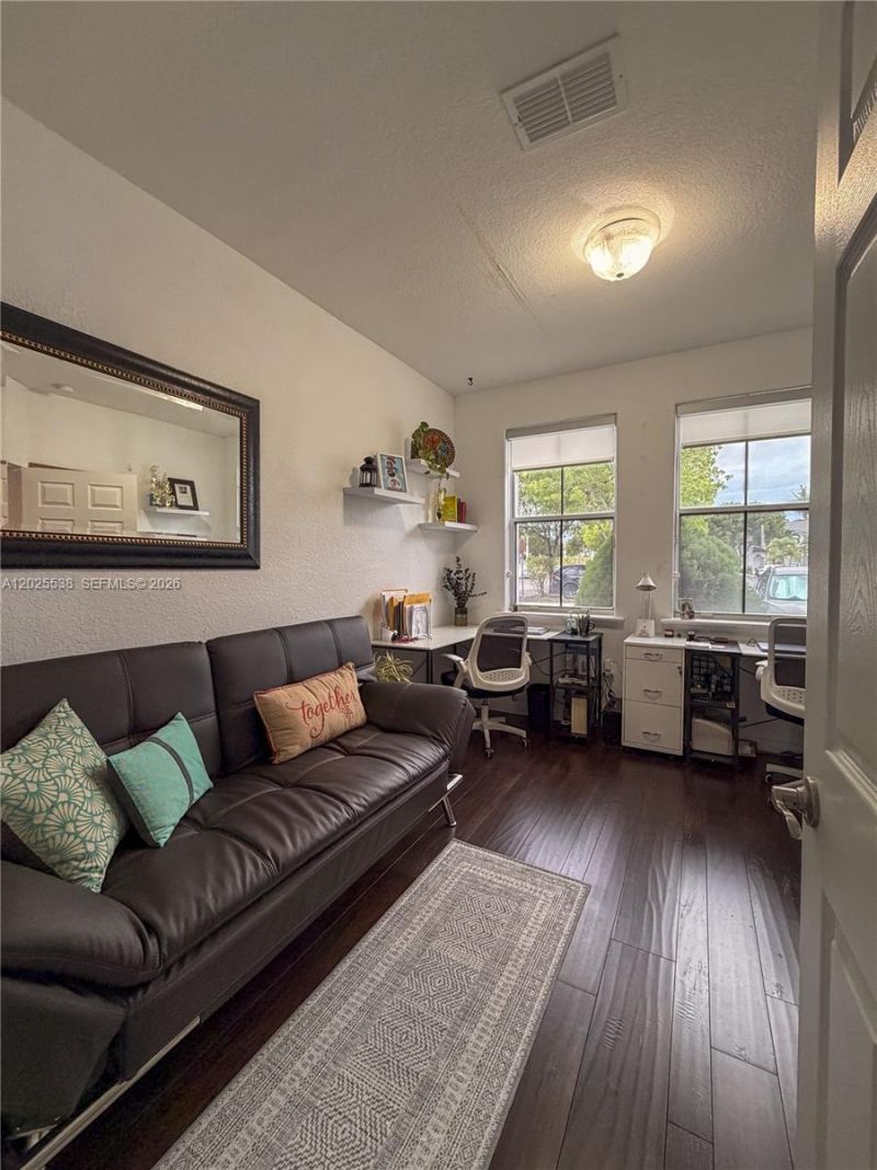 5420 NW 107th Ave, Unit 303, Doral, FL 33178 Photo