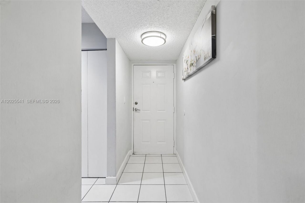 6041 W 24th Ave, Unit B-103, Hialeah, FL 33016 Photo