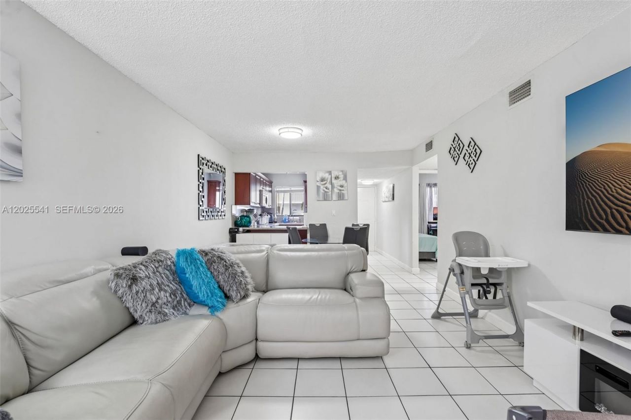 6041 W 24th Ave, Unit B-103, Hialeah, FL 33016 Photo