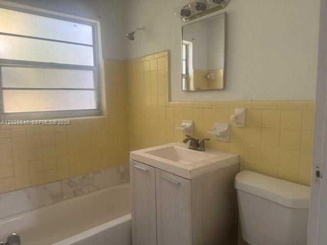 608 5th St , Unit 8, West Palm Beach, FL 33401 Photo