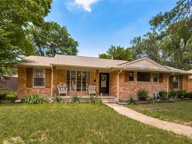 937 Ferncliff, Dallas, TX 75232