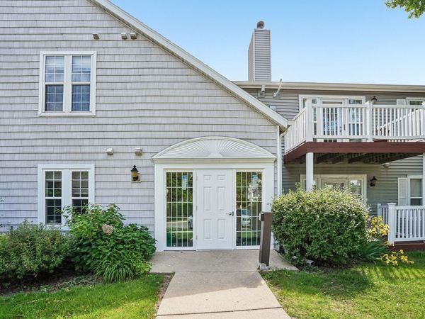 701 Harbor House Drive, Unit 2, Madison, WI 53719