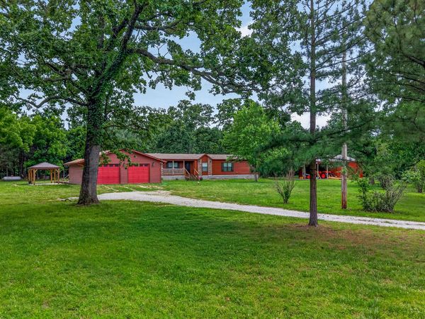 56801 E 355 Road, Jay, OK 74346