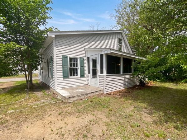 361 Tremont St, Taunton, MA 02780