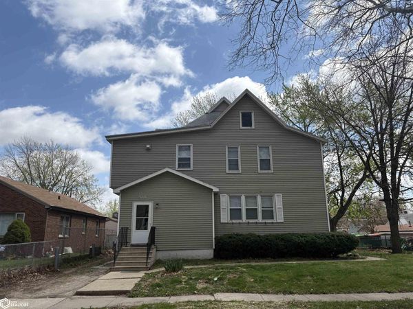 3419 First Street, Des Moines, IA 50313