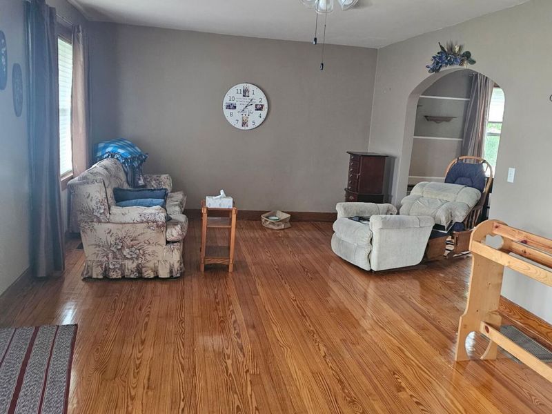 111 N Church Street, New Carlisle, OH 45344 Photo 3