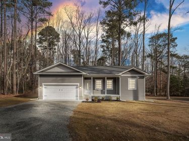 27 COLONY WAY , MONTROSS, VA 22520