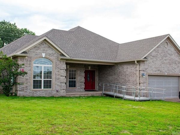 7 Talladega Drive, Cabot, AR 72023