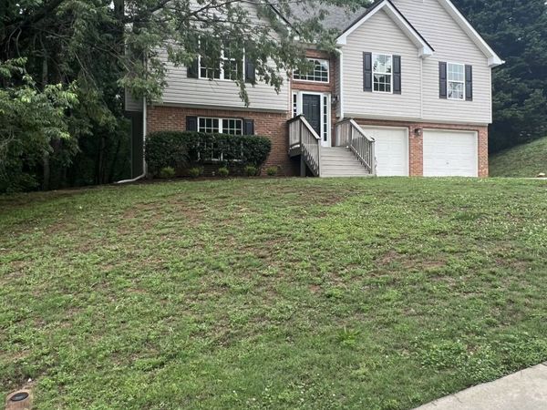 4622 Middleboro Lane, Gainesville, GA 30506