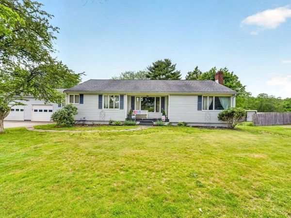 846 Middle St, Dighton, MA 02764