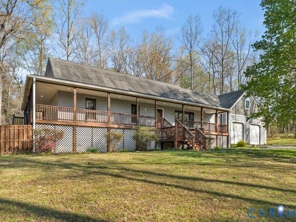 7040 Old Roxbury Road , New Kent, VA 23141