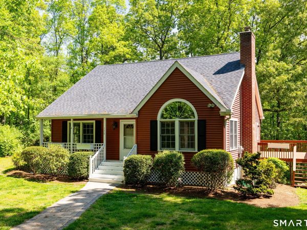 175 Vernon West, Manchester, CT 06042