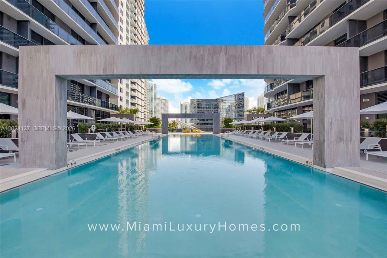 45 SW 9 St , Unit 1905, Miami, FL 33130 Photo
