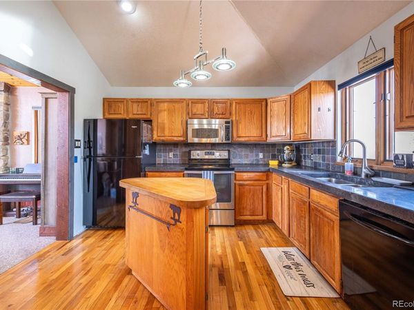 271 GCR 521 , Tabernash, CO 80478