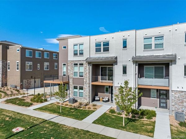 2220 S Mcintyre Street, Lakewood, CO 80228