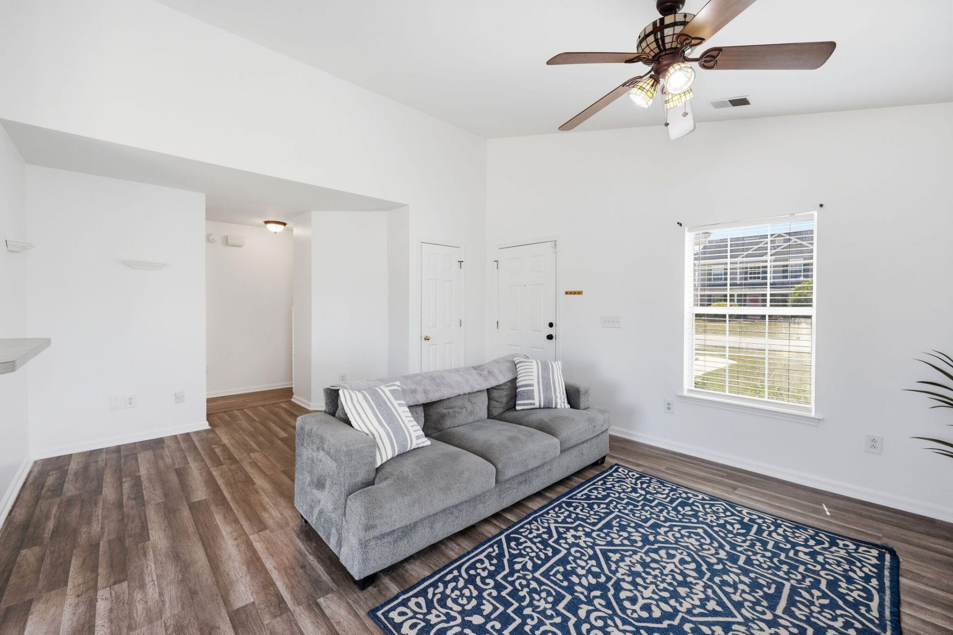 113 Obannon Court Photo 5