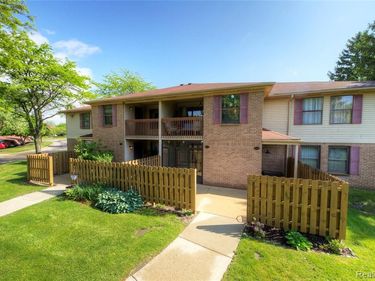 19143 Surrey Lane, Northville Twp, MI 48167