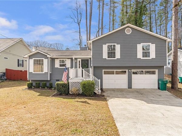 2670 Linnwood Drive SE, Smyrna, GA 30080
