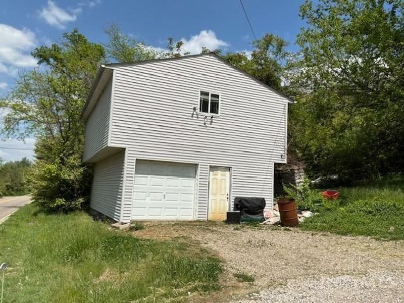 7312 E Miami River Road, Colerain Township, OH 45247 Photo 5