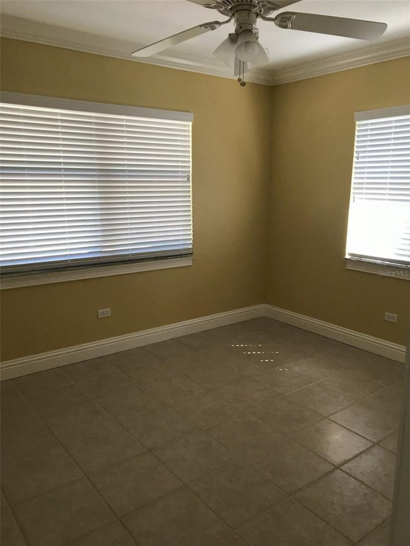2165 Sunnyside Lane, Sarasota, FL 34239 Photo