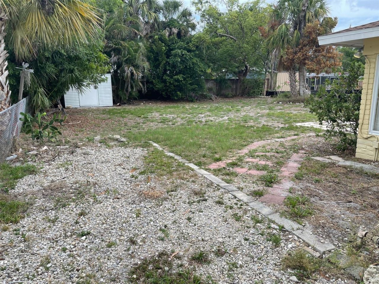 2165 Sunnyside Lane, Sarasota, FL 34239 Photo