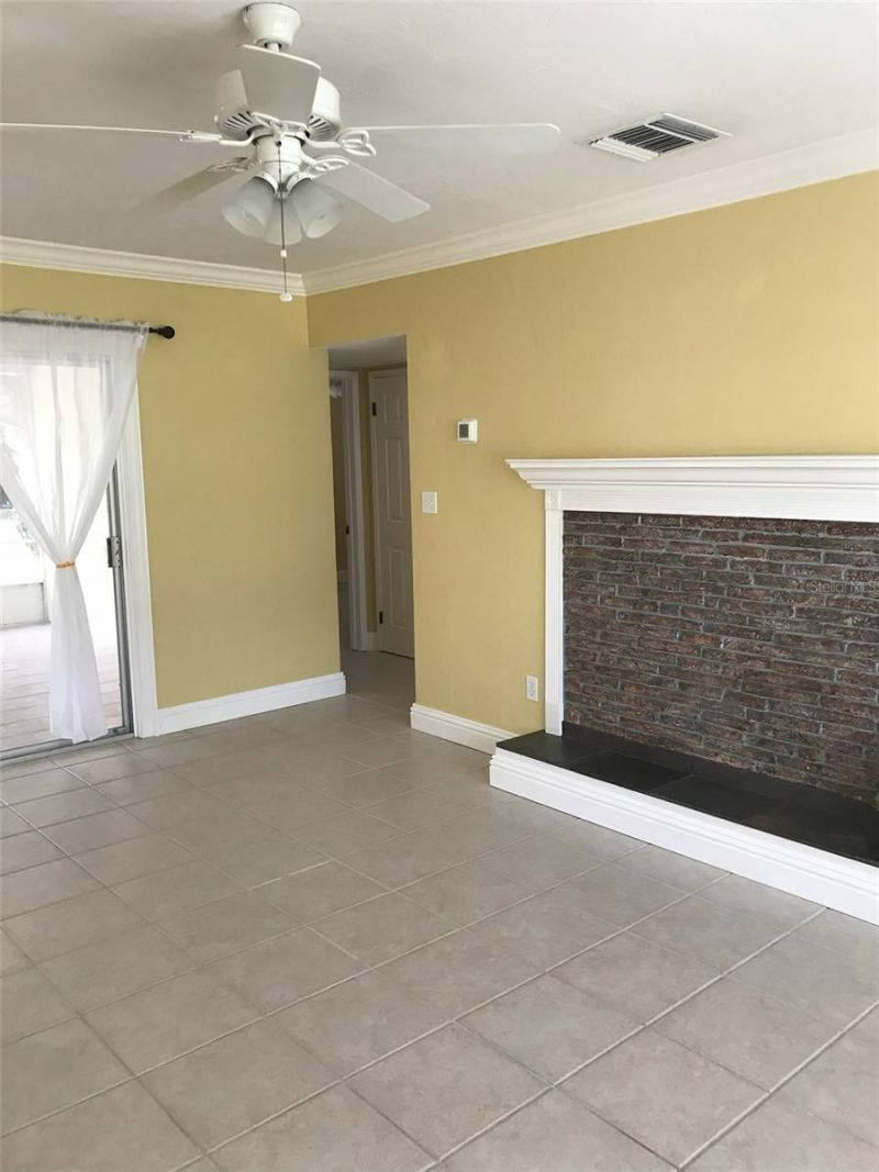 2165 Sunnyside Lane, Sarasota, FL 34239 Photo