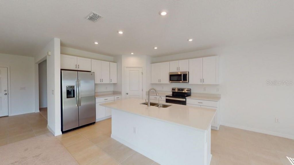 6753 Equinox Lane N, North Fort Myers, FL 33917 Photo