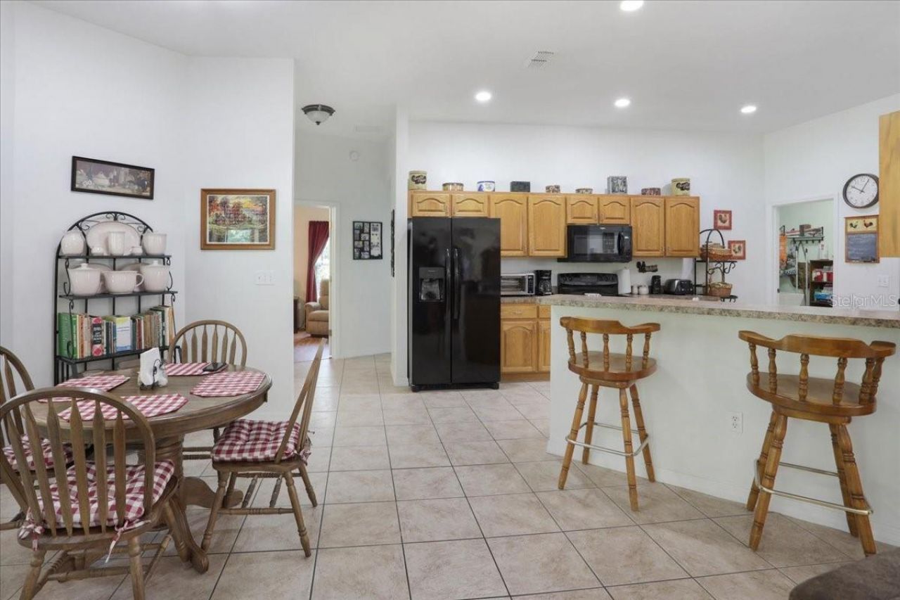 569 NW 40th Avenue, Bell, FL 32619 Photo