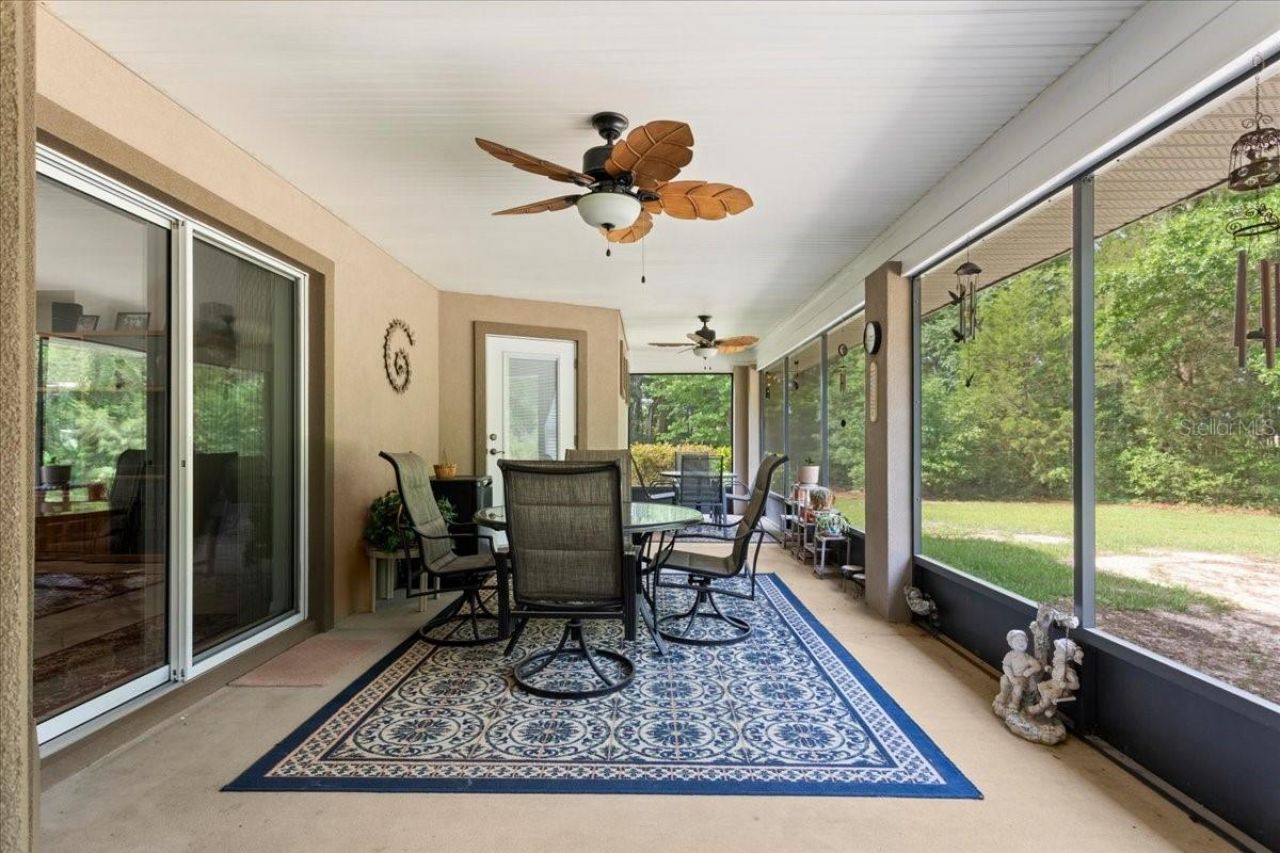 569 NW 40th Avenue, Bell, FL 32619 Photo