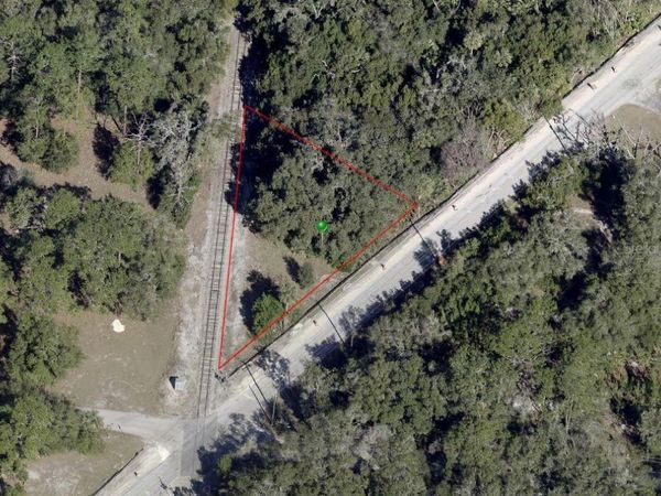 OLD NEW YORK AVENUE , DELAND, FL 32720