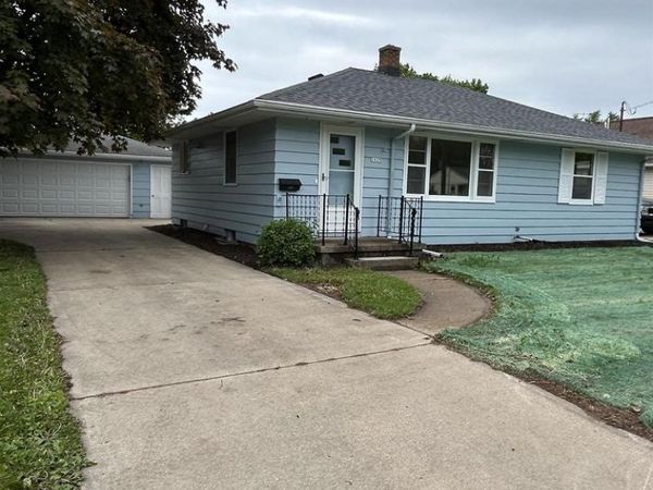 1625 WISCONSIN STREET, Oshkosh, WI 54901