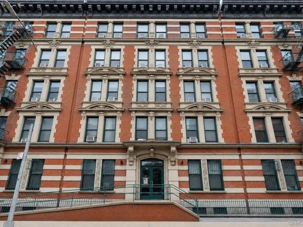 239 W 148th Street, Unit 3B, New York (Manhattan), NY 10039