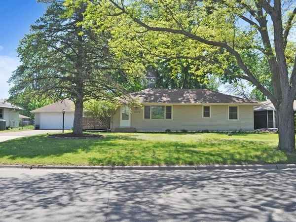8233 Belden Boulevard, Cottage Grove, MN 55016