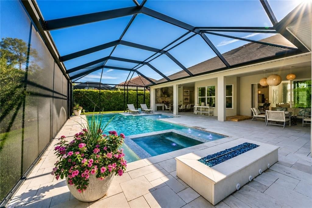14679 Liesl Ct W, Naples, FL 34109 Photo