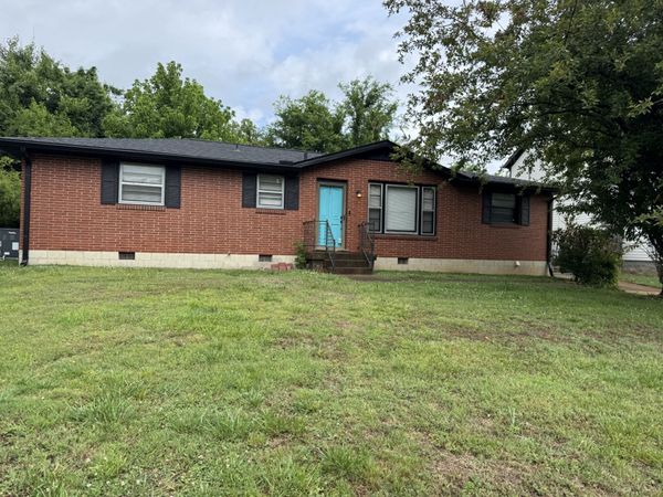 2007 Forrest Green Dr , Nashville, TN 37216