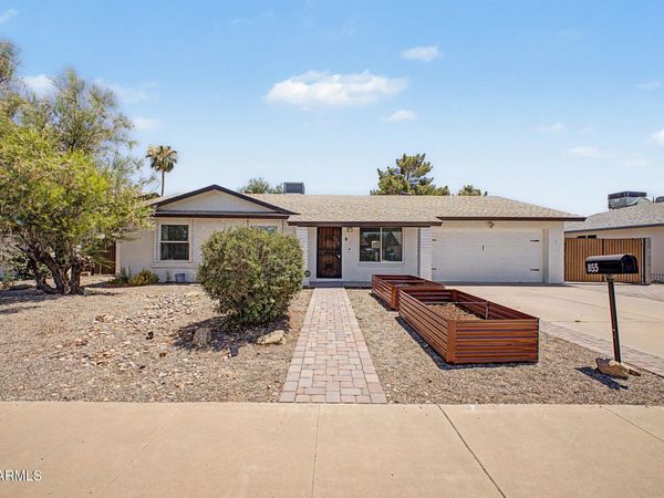 855 W LINDNER Avenue, Mesa, AZ 85210