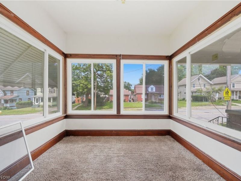 1304 W Waterloo Road, Akron, OH 44314 Photo 8