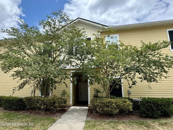 100 BRANNAN Place, Unit 104, St. Johns, FL 32259