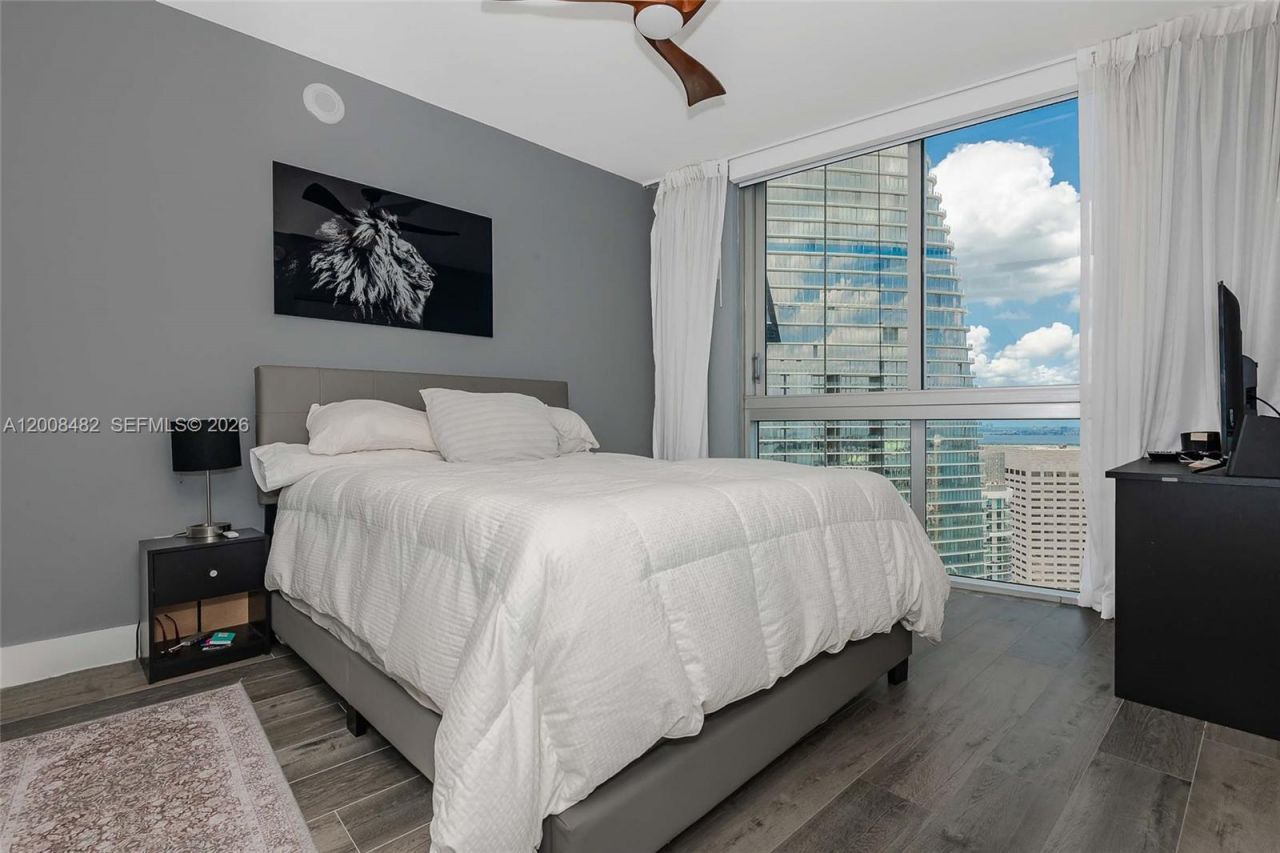 465 Brickell Ave , Unit 5101, Miami, FL 33131 Photo