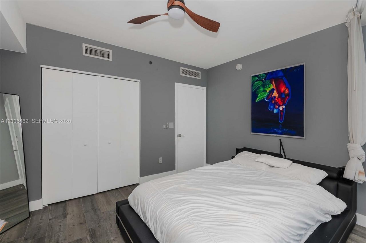465 Brickell Ave , Unit 5101, Miami, FL 33131 Photo