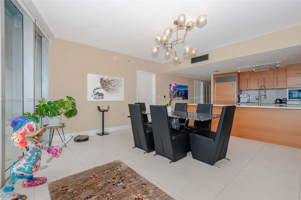 465 Brickell Ave , Unit 5101, Miami, FL 33131 Photo