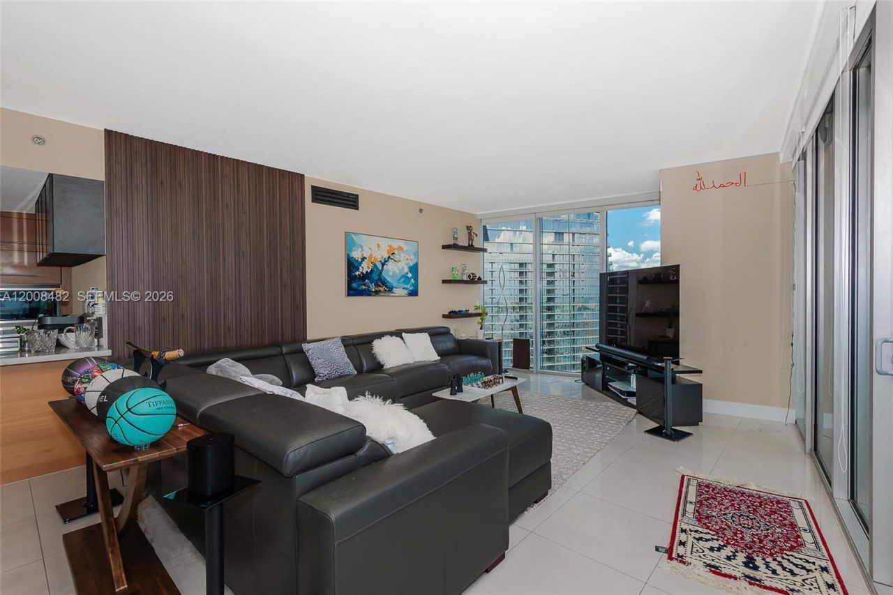 465 Brickell Ave , Unit 5101, Miami, FL 33131 Photo