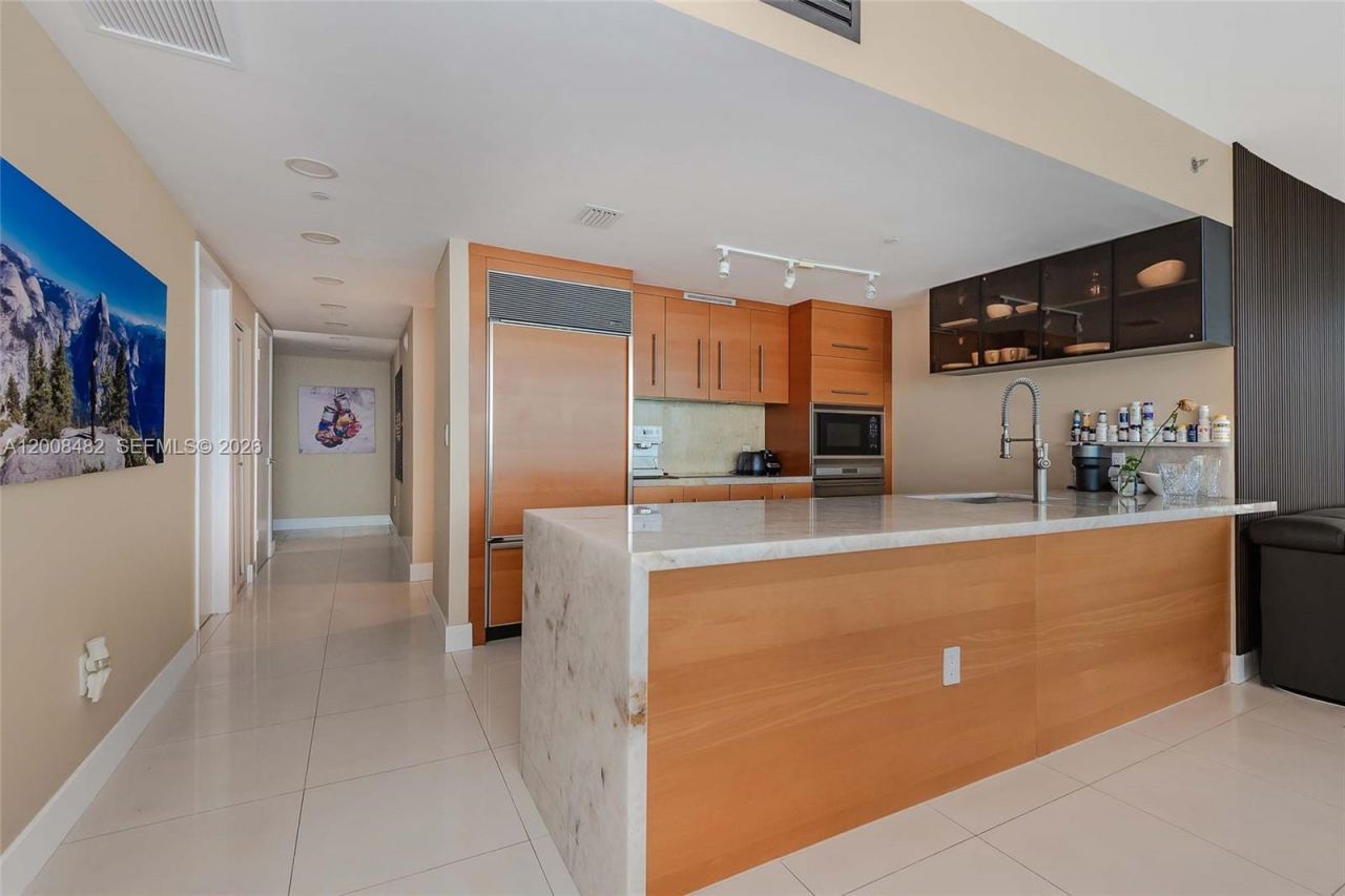465 Brickell Ave , Unit 5101, Miami, FL 33131 Photo