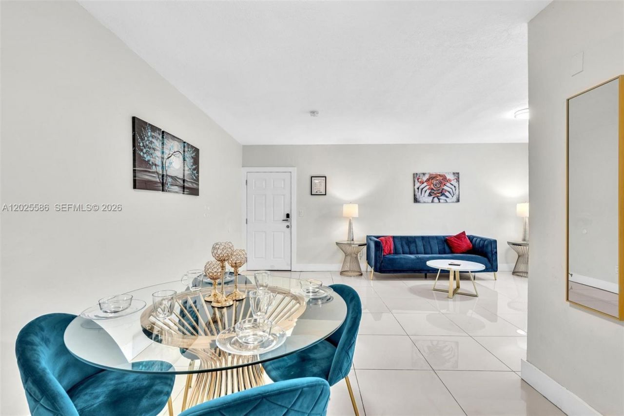 10004 E Bay Harbor Dr, Unit 4, Bay Harbor Islands, FL 33154 Photo