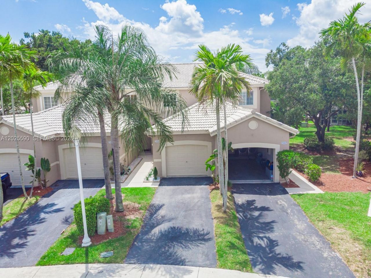 2098 Madeira Dr, Weston, FL 33327 Photo