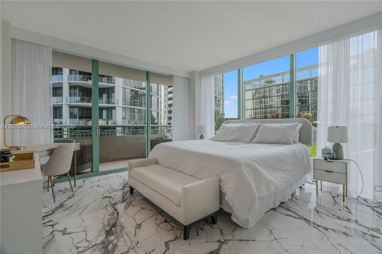 3400 SW 27th Ave , Unit 605, Miami, FL 33133 Photo