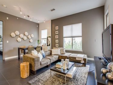 2950 McKinney Avenue, Unit 304, Dallas, TX 75204